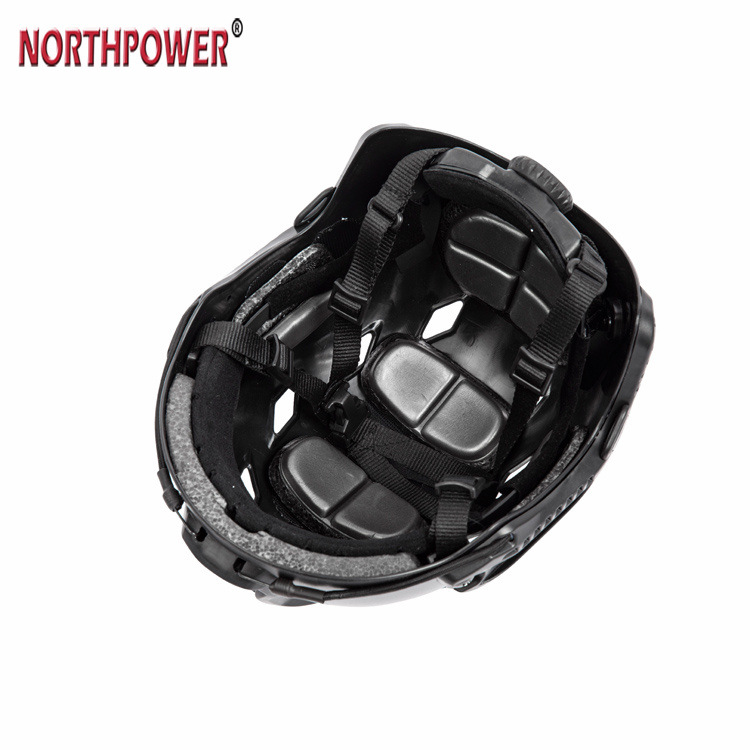 CASQUE FAST BJ AVEC SYSTÈME DE RÉGLAGE INTÉRIEUR